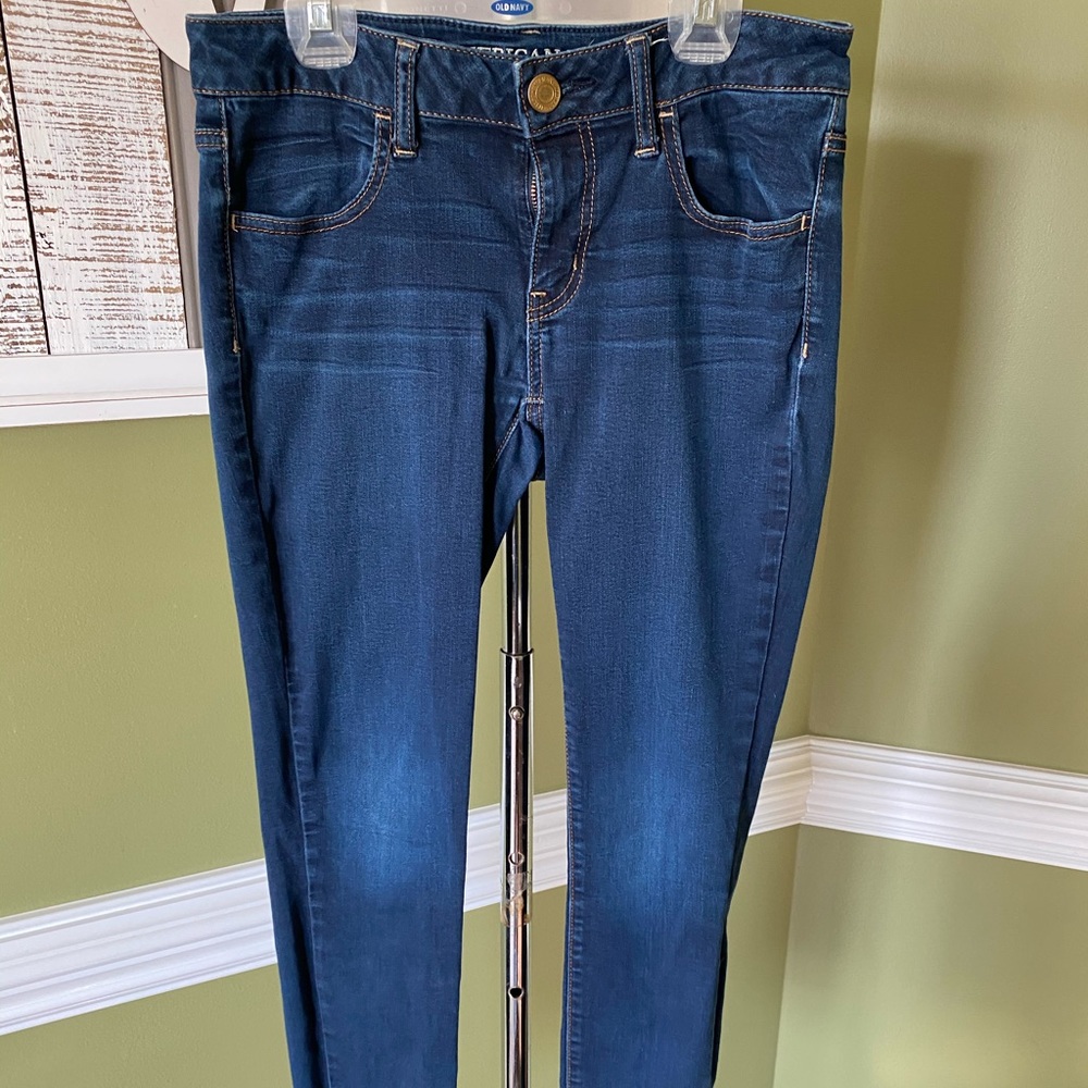 COPY - American Eagle medium wash skinny jeans/je…